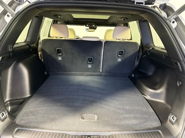 Certified Used 2023 White/off-white Jeep Limited image 12