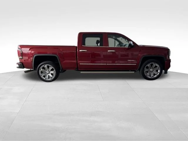 Used 2018 Red GMC Denali image 8