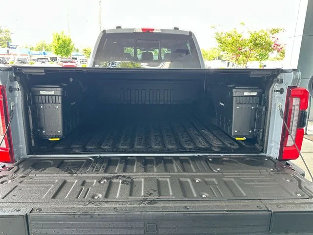 Used 2025 Gray Ford Platinum image 26