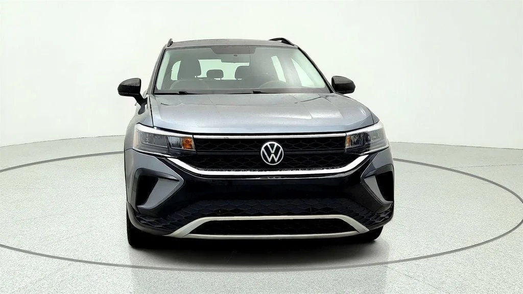 Used 2022 Platinum Gray Metallic Volkswagen S FWD image 2