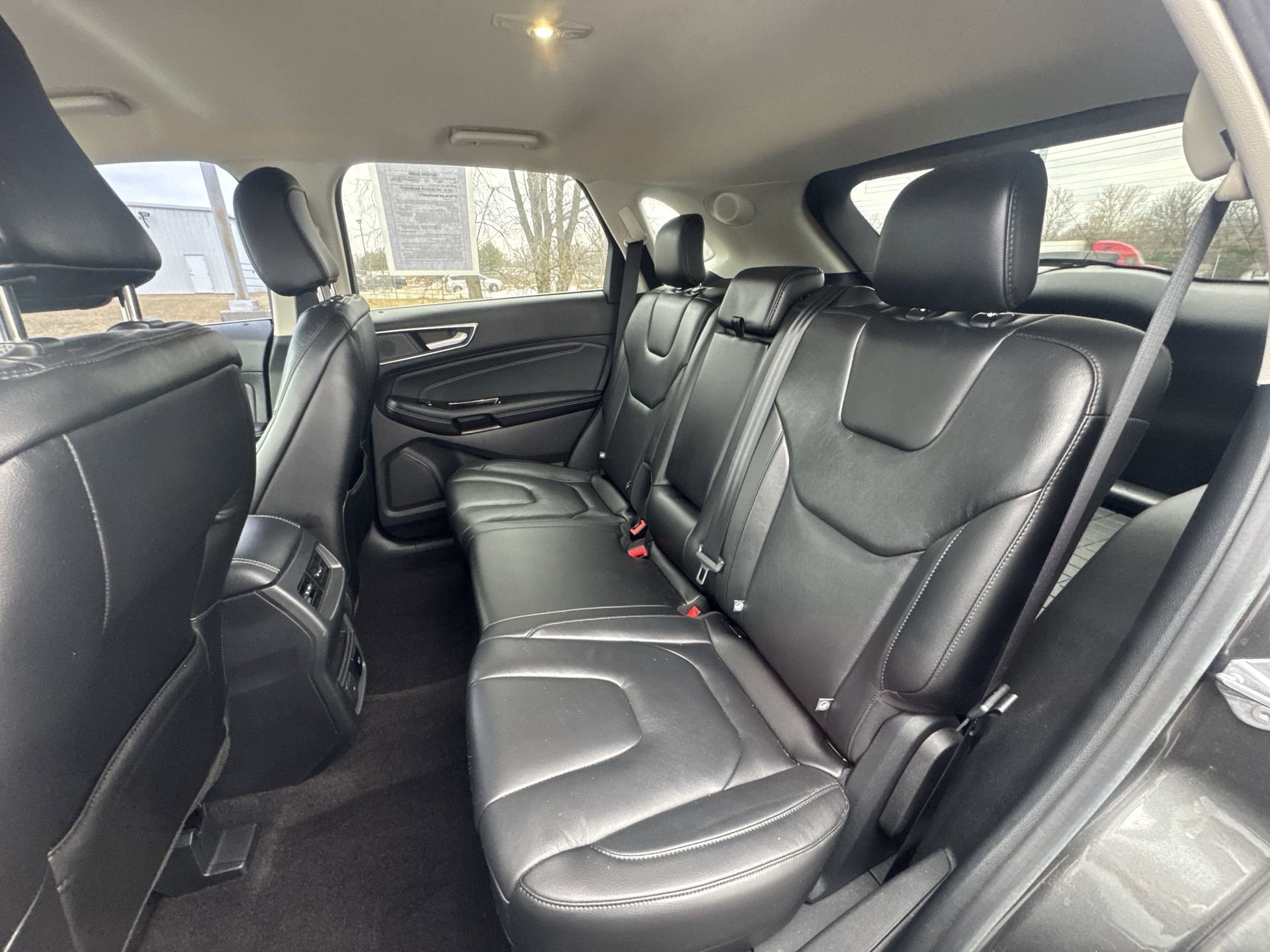 2020 Ford Edge Titanium - Photo 22