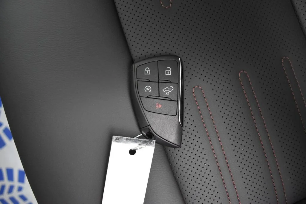 2026 GMC Sierra 1500 AT4X - Photo 30