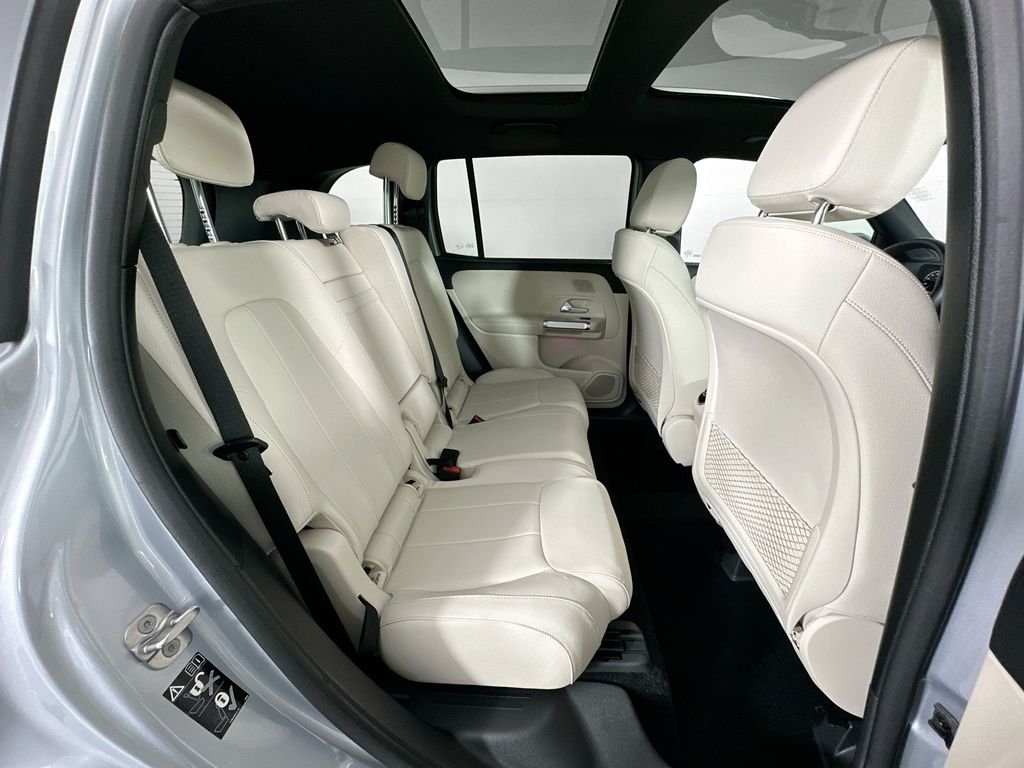 Used 2026  Mercedes-Benz GLB 250 image 26