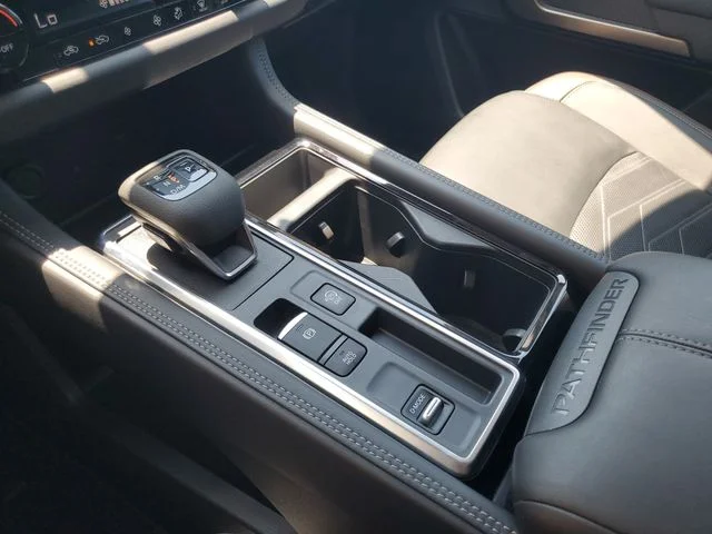 Certified Used 2024 White Nissan Platinum image 19
