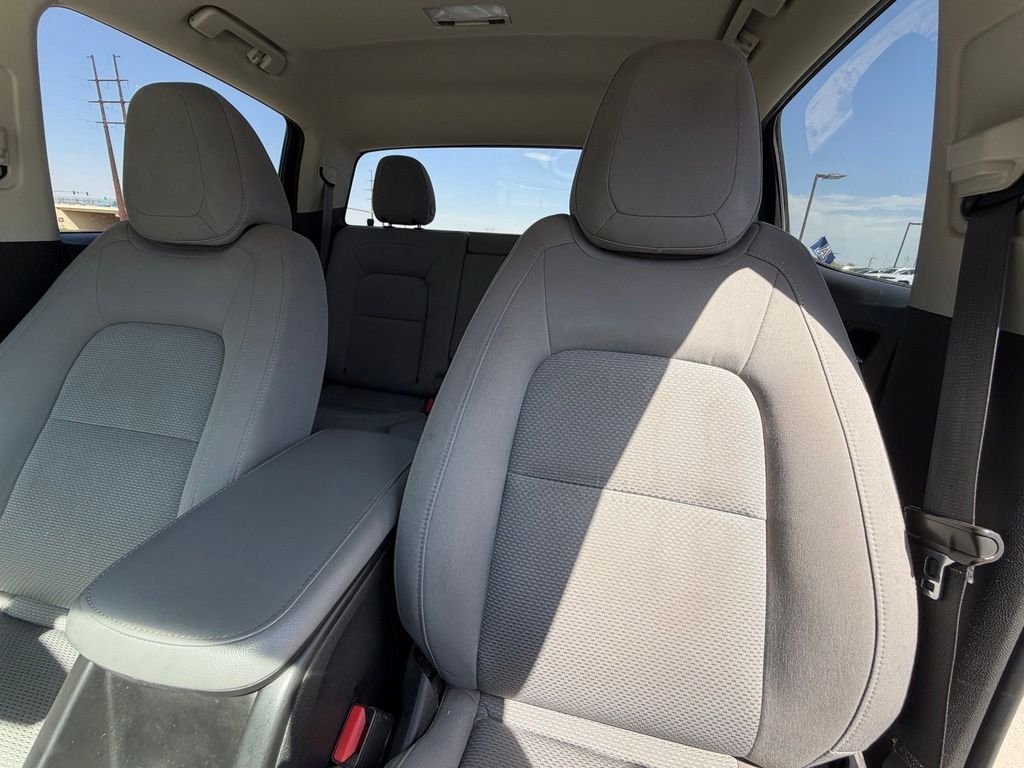 Used 2018 Silver Chevrolet LT image 18