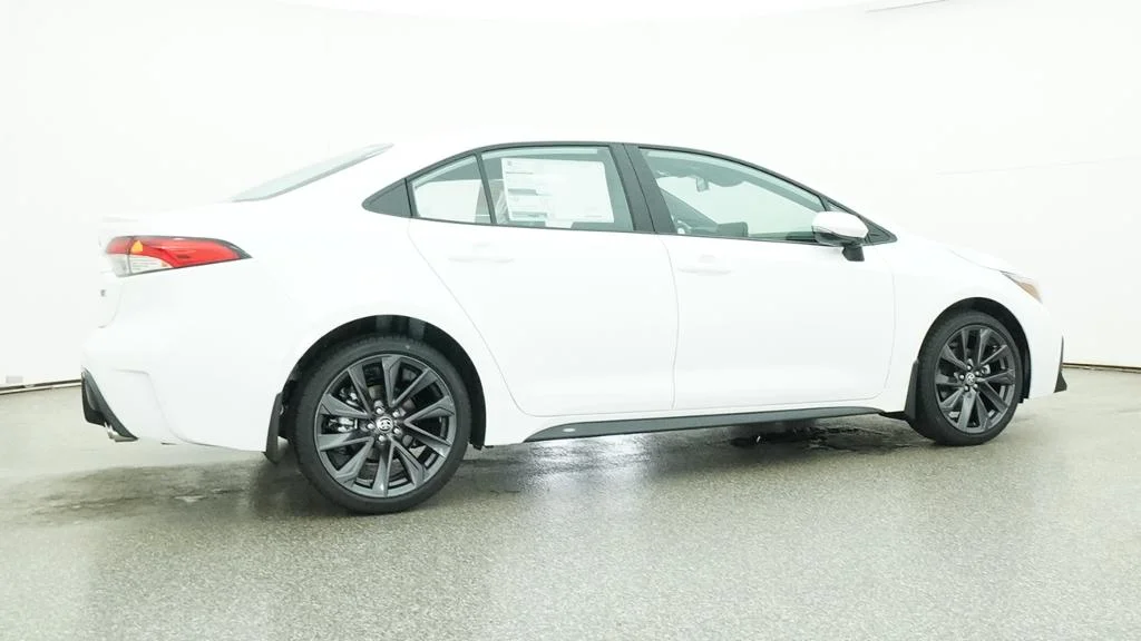 New 2026 Ice Cap Toyota SE image 15