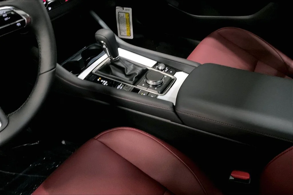 New 2026 Snowflake White Pearl Mazda 2.5 S Carbon Edition AWD image 7