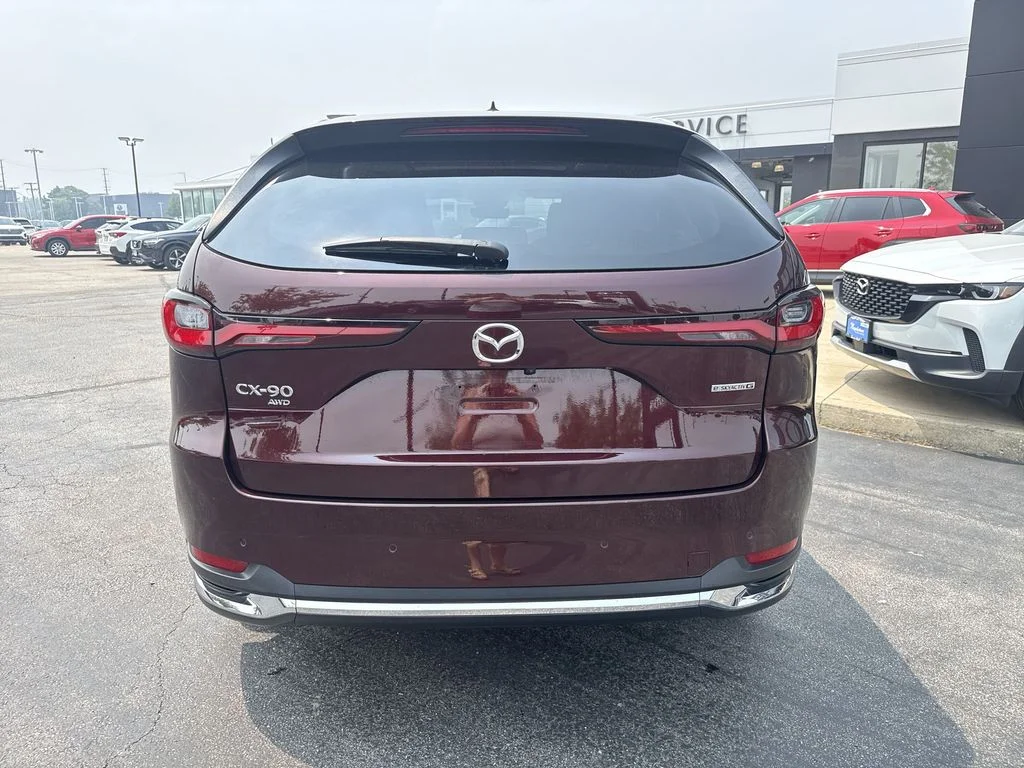 Used 2024 Red Mazda 3.3 Turbo Premium image 2