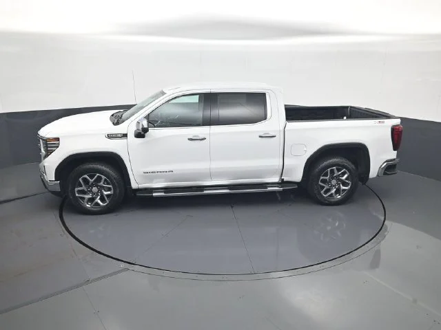 Certified Used 2023 White GMC SLT image 20