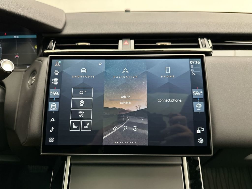 New 2026 Fuji White Land Rover S image 13