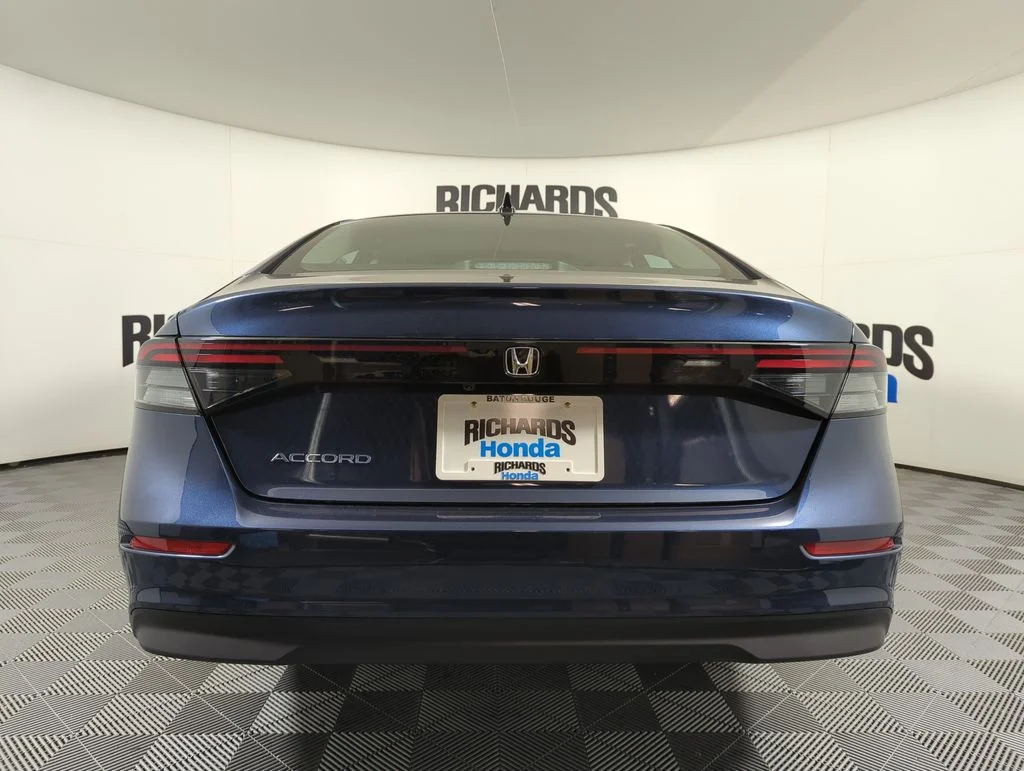 New 2026 Canyon River Blue Metallic Honda SE image 4