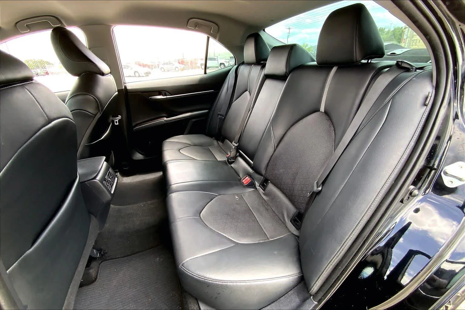Used 2021 Midnight Black Metallic Toyota XSE image 20