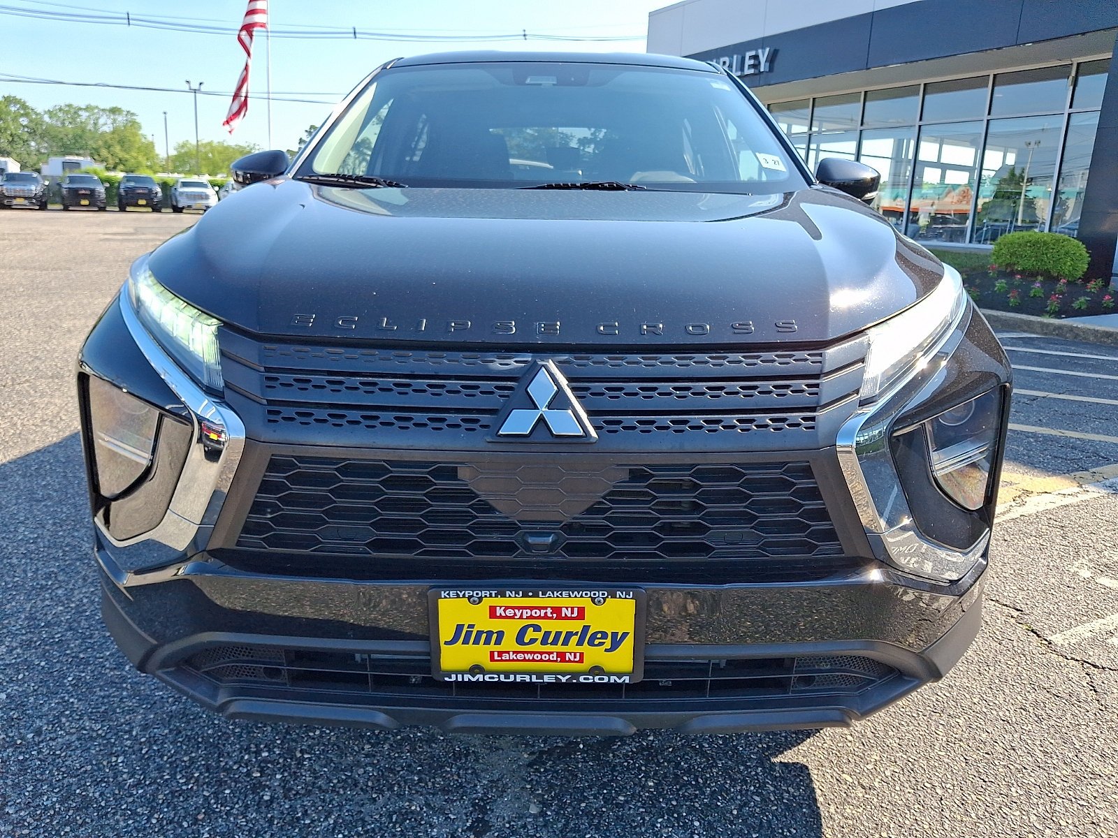 Used 2022 Labrador Black Pearl Mitsubishi LE image 3
