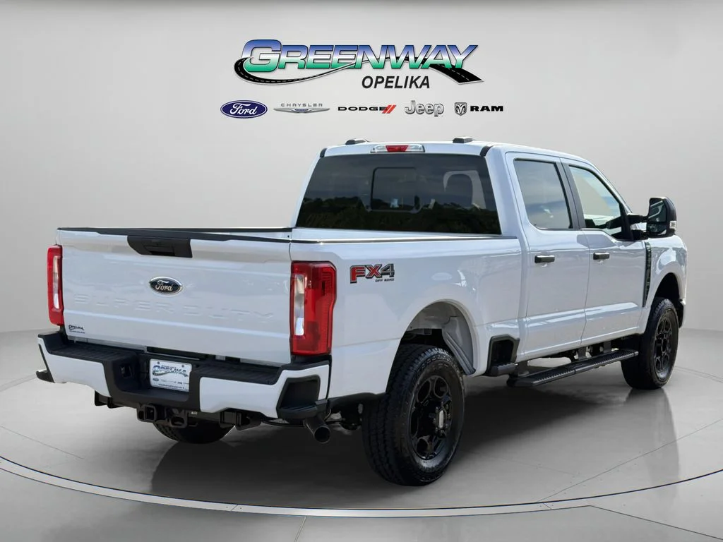 New 2026 Oxford White Ford F-250® XL image 33