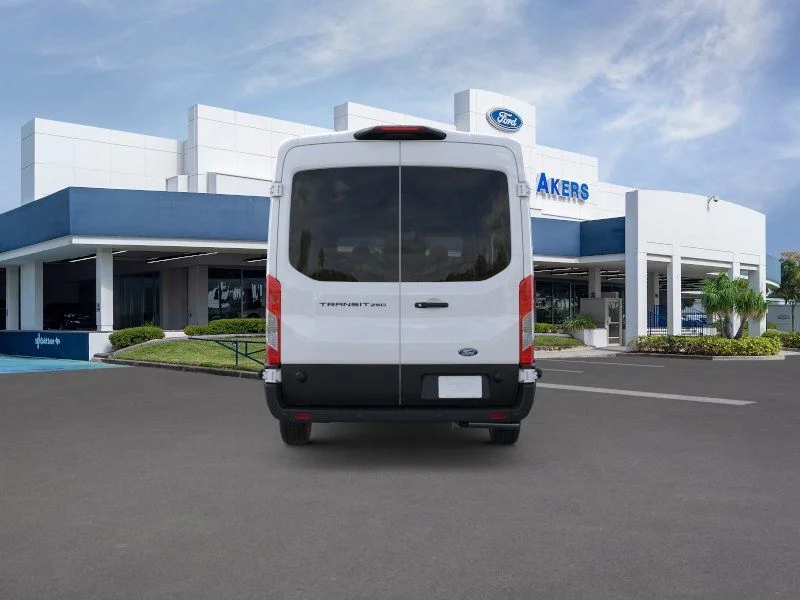 New 2026 Oxford White Ford Base image 5