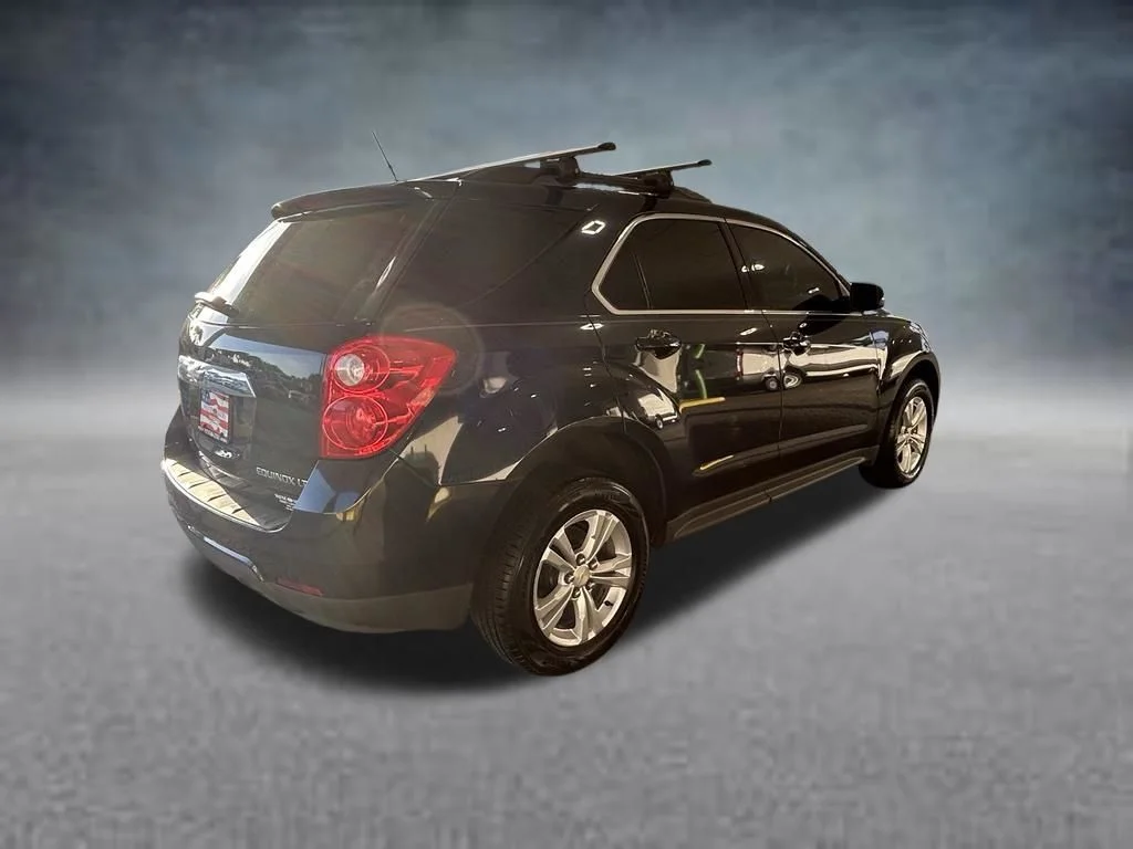 Used 2015 Blue Velvet Metallic Chevrolet LT image 4