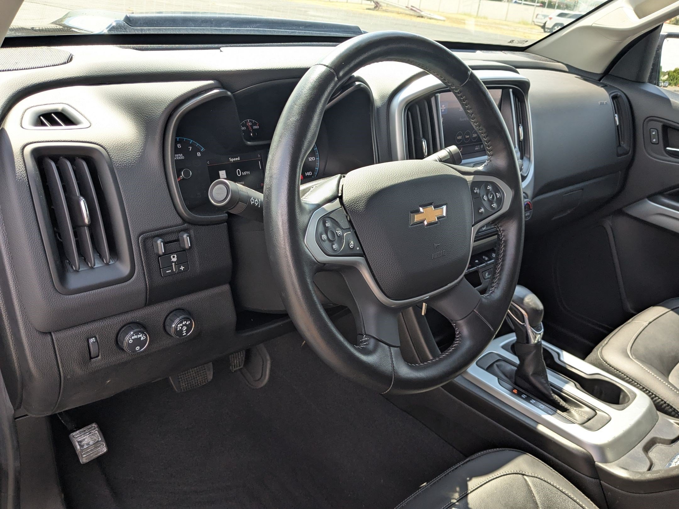 Used 2022 Black Chevrolet 4WD ZR2 image 15