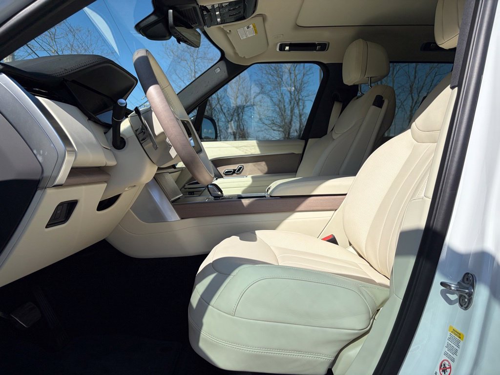 New 2026 White Land Rover SE image 11
