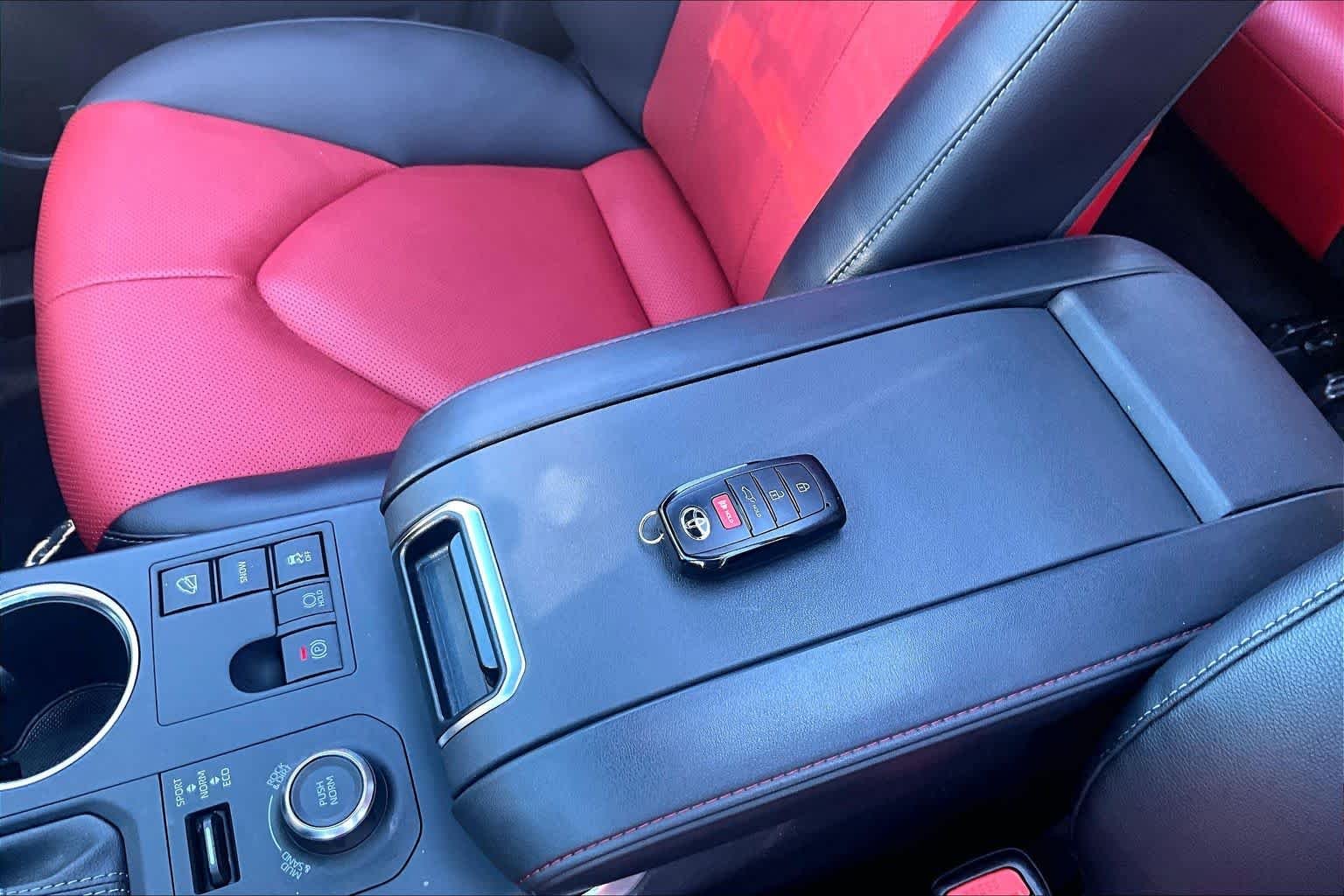 Used 2025 Magnetic Gray Metallic Toyota XSE image 15