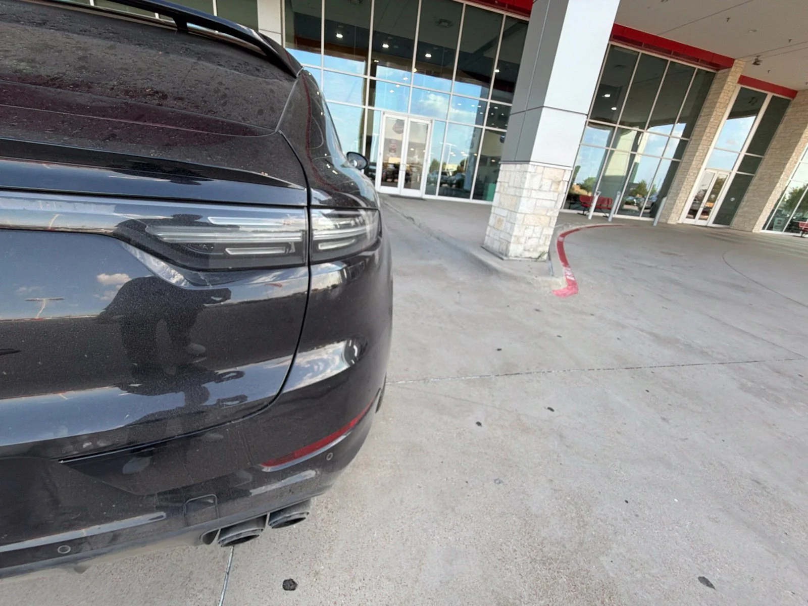 Used 2021  Porsche Turbo image 16