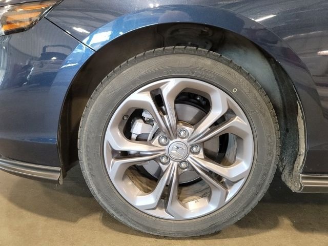 Used 2024 Canyon River Blue Metallic Honda EX image 12