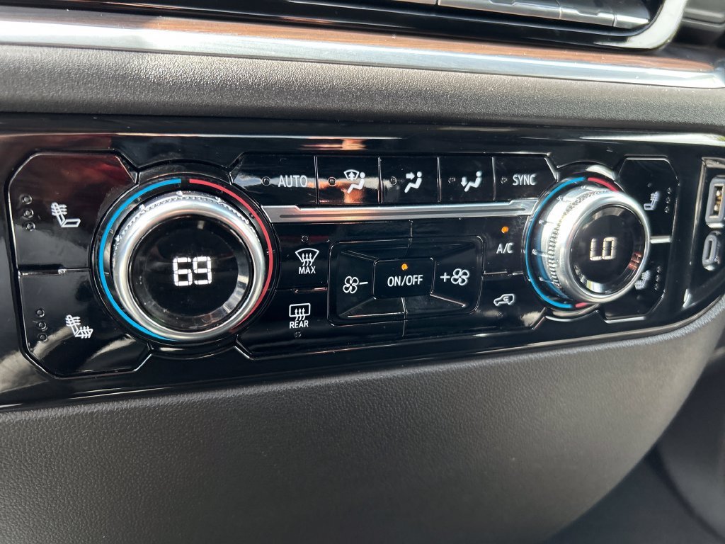 2026 GMC Sierra 1500 SLT - Photo 29