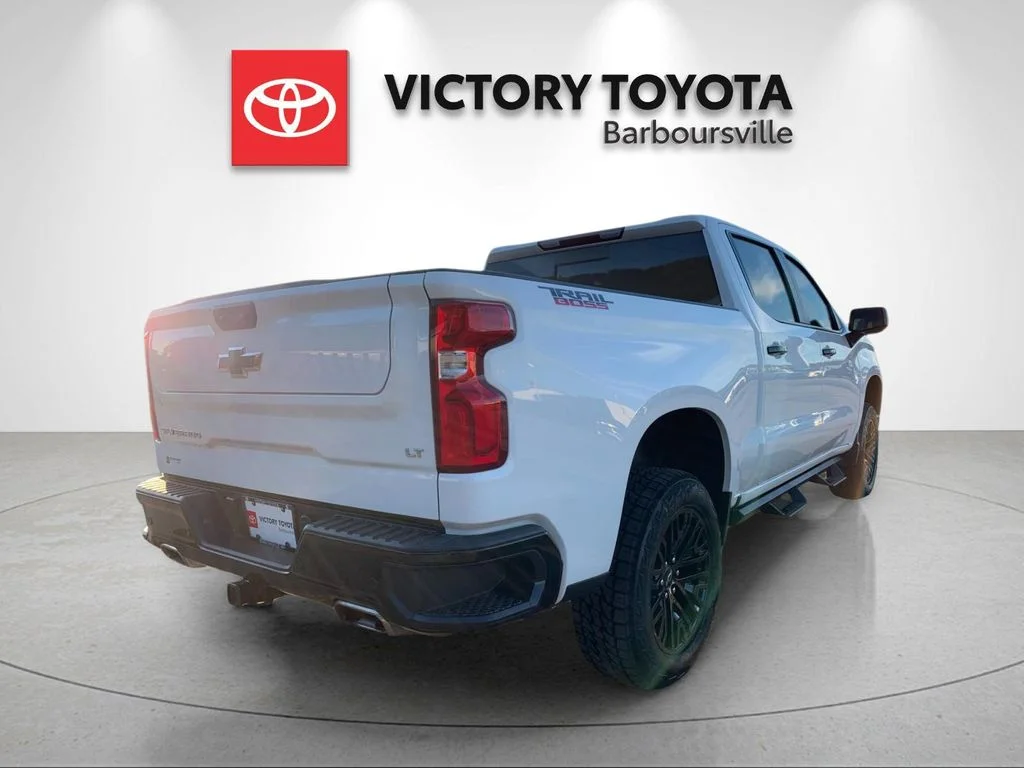 Used 2025 White Chevrolet LT Trail Boss image 7