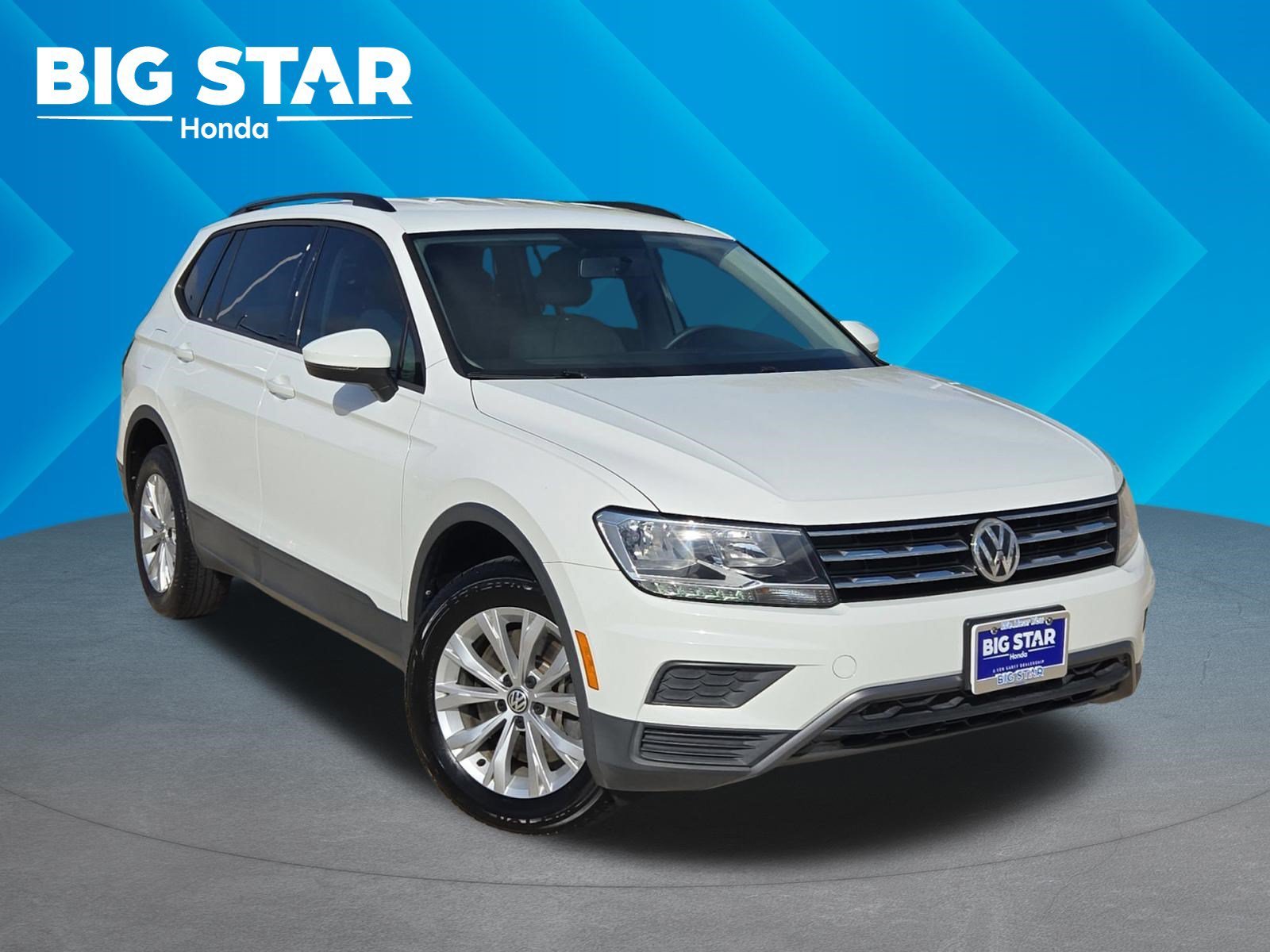 Used 2019 Pure White Volkswagen S image 1