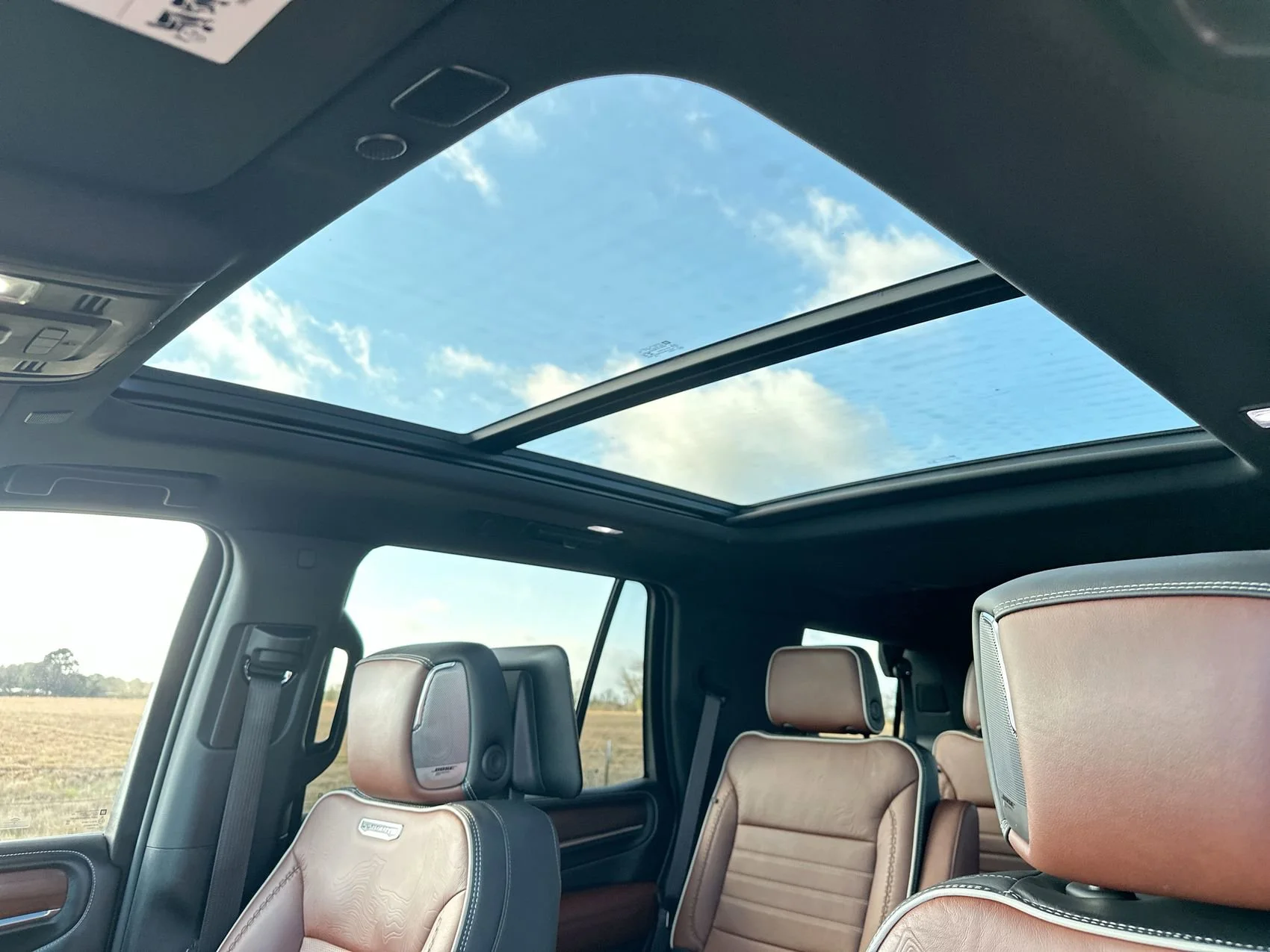 Used 2023 Onyx Black GMC Denali Ultimate image 22