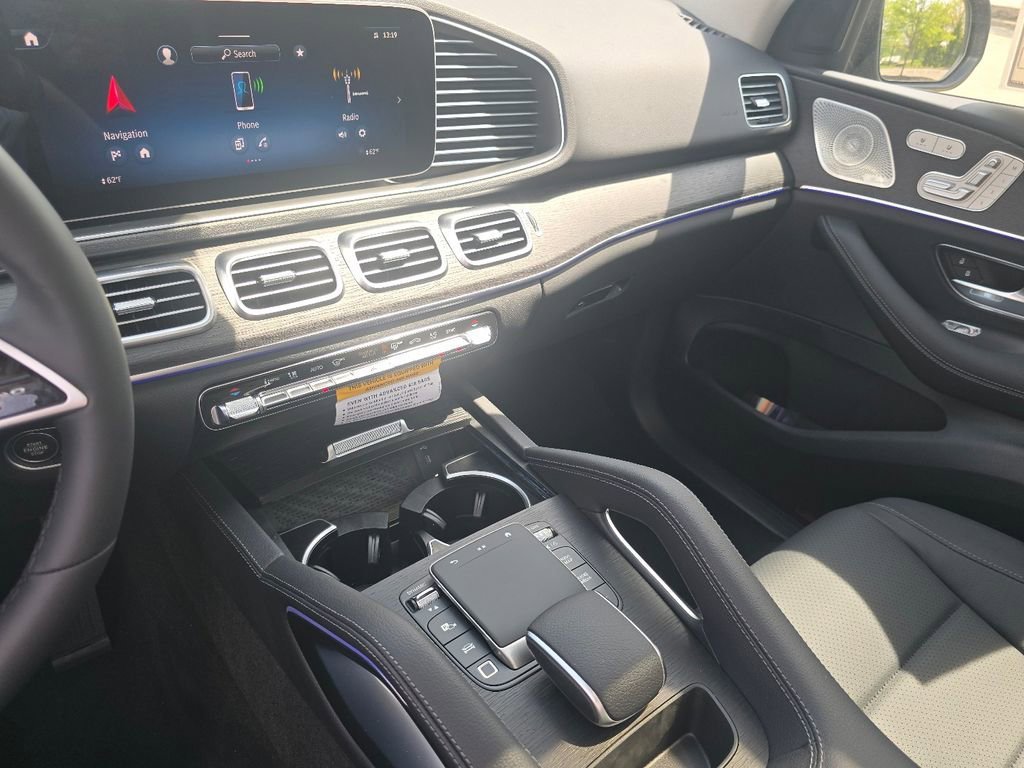 New 2026 Obsidian Black Metallic Mercedes-Benz GLE 350 image 70