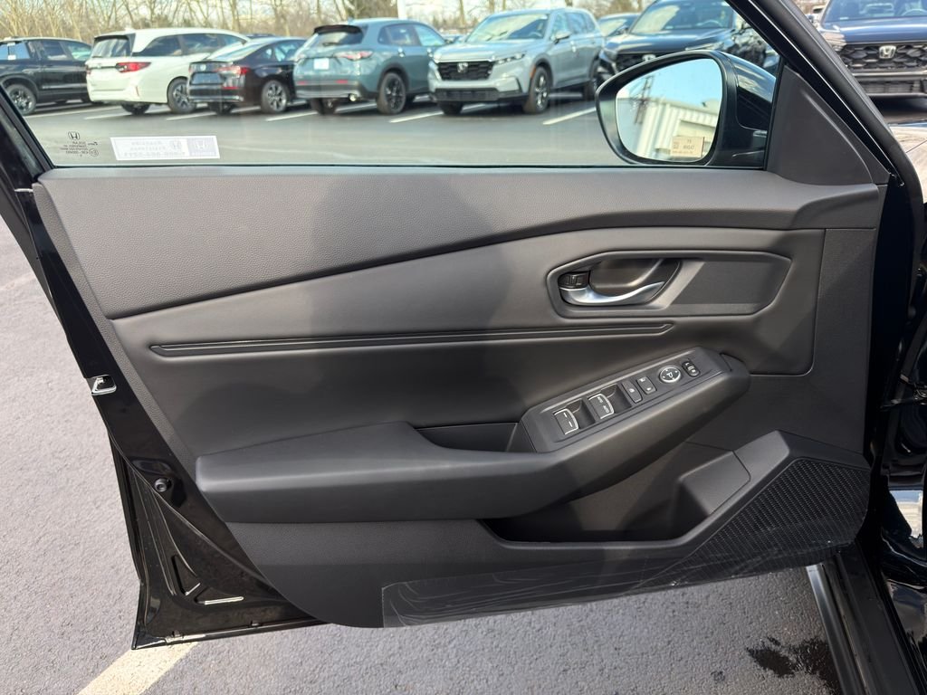 New 2026 Crystal Black Pearl Honda SE image 18