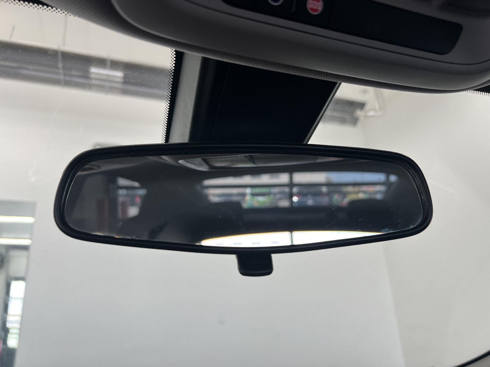 2020 Chevrolet Malibu 1LT - Photo 24