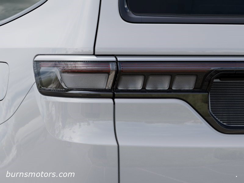 New 2026 Bright White Clear-Coat Exterior Paint Jeep 4x2 image 9