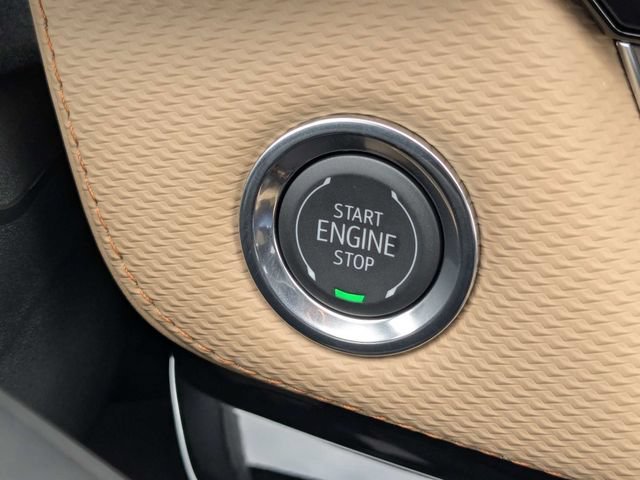 New 2027 Polar White Tricoat Chevrolet ACTIV image 34
