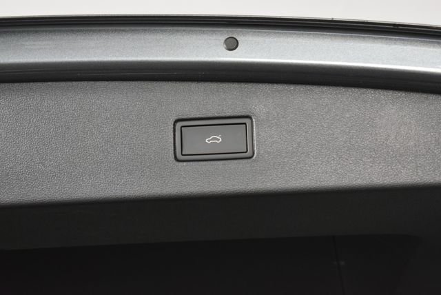 2024 Volkswagen Tiguan SEL R-LINE - Photo 26