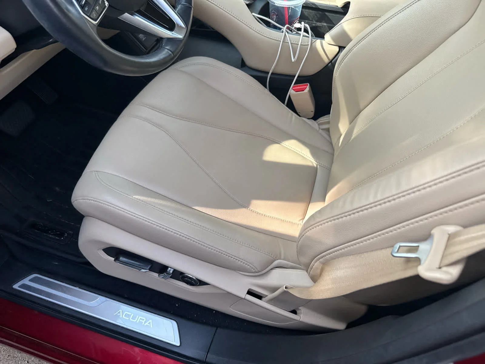 Used 2020 Performance Red Pearl Acura  image 7