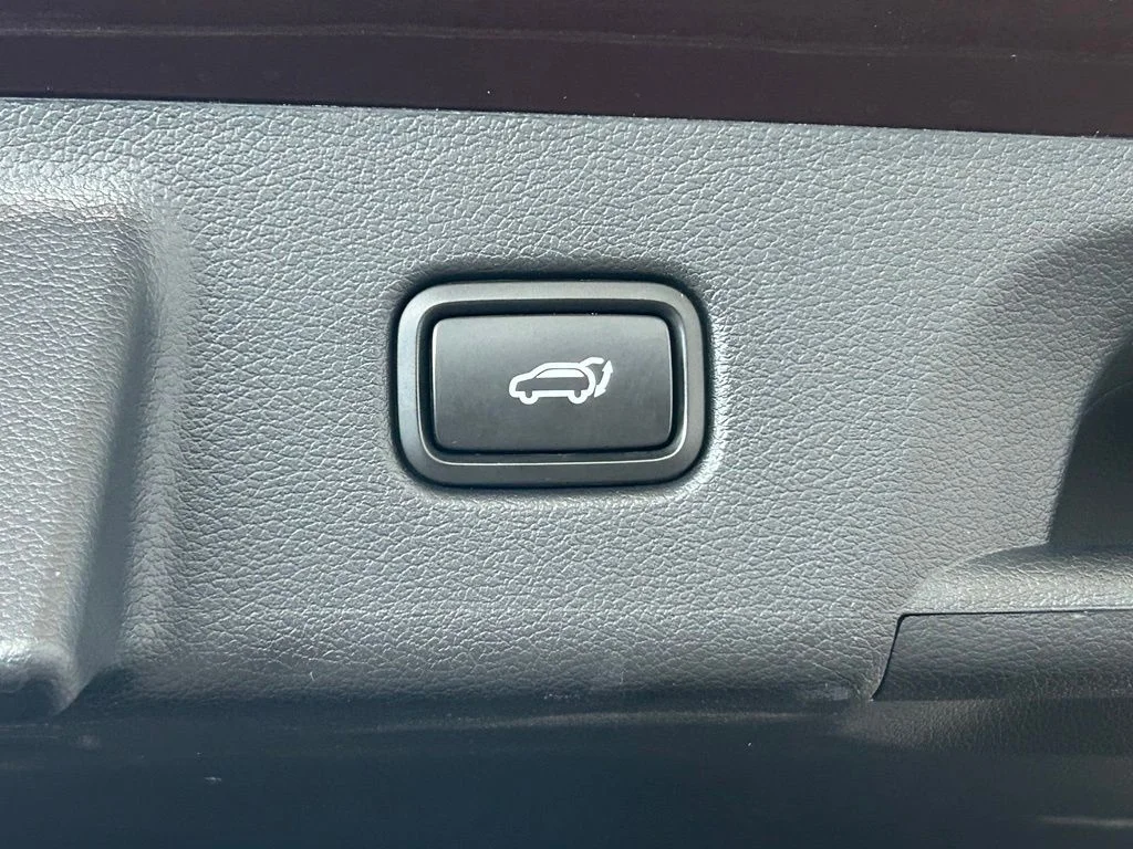 Used 2024 Sierra Burgundy Hyundai Limited image 46