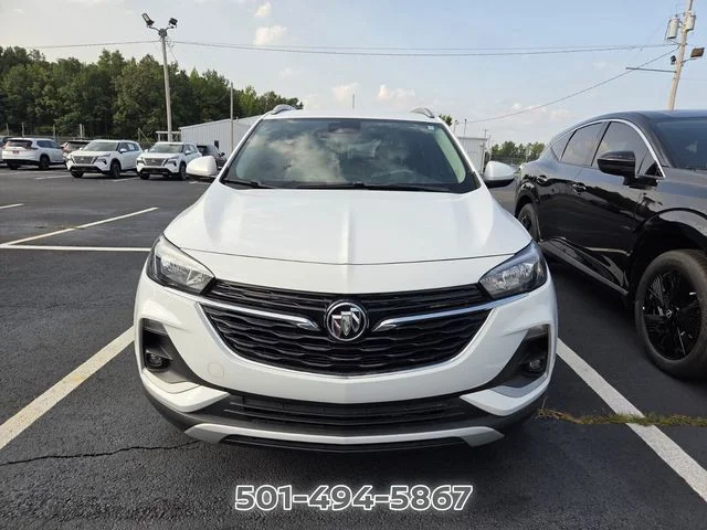 Used 2020 White Buick Select image 2