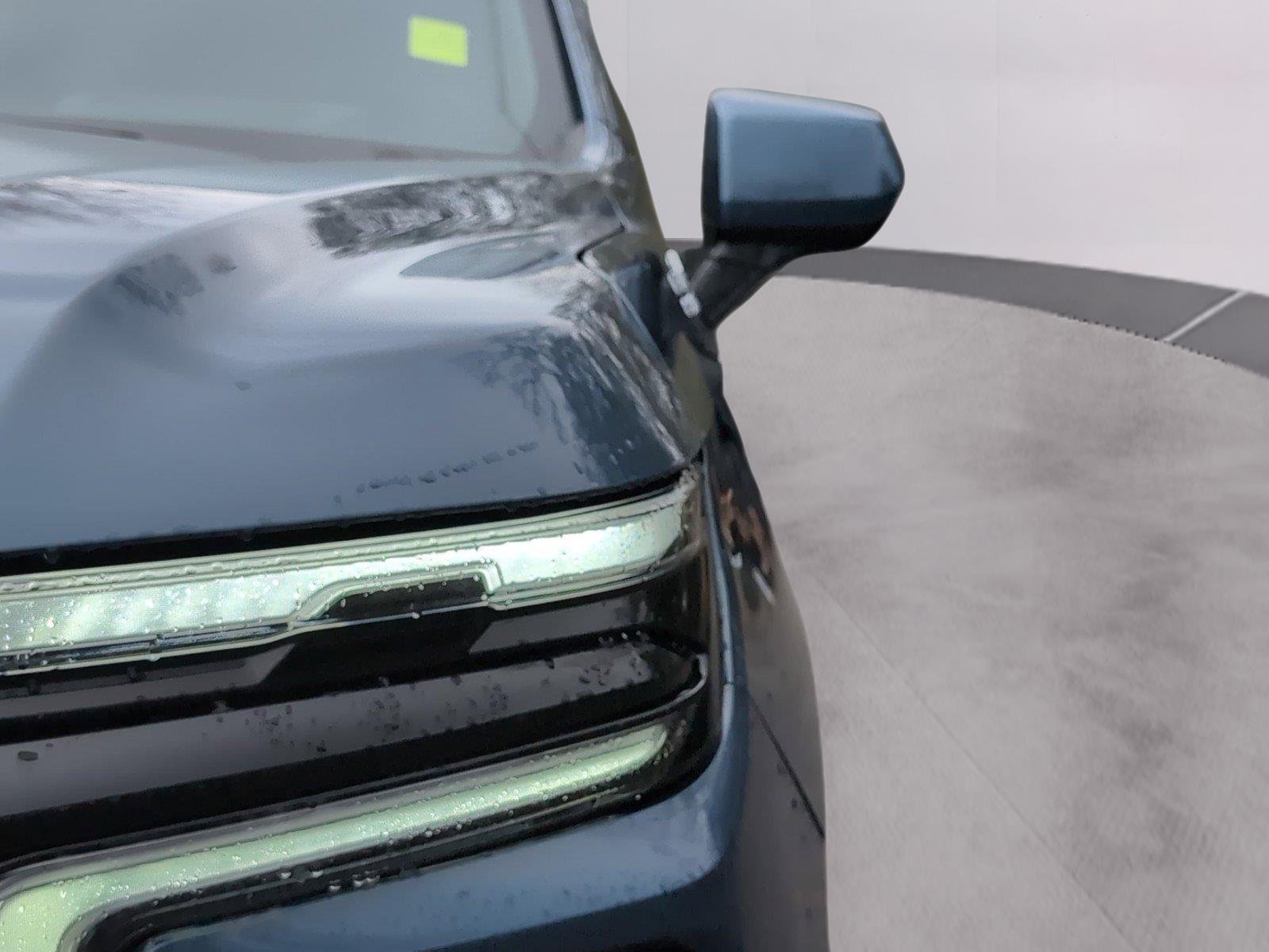 2026 Chevrolet Suburban High Country - Photo 13