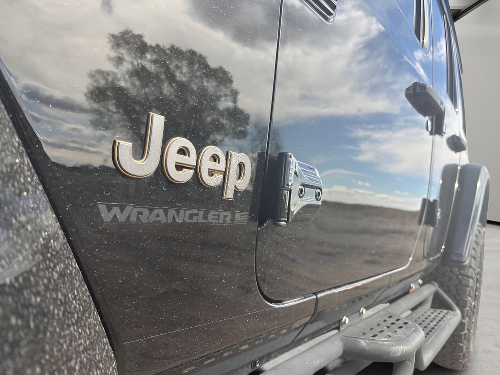 Used 2023 Black Clearcoat Jeep Rubicon 392 image 30