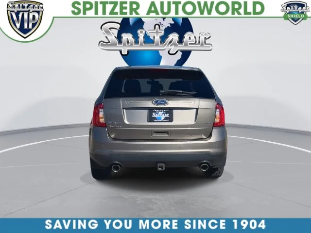 Used 2013 Gray Ford SEL image 9