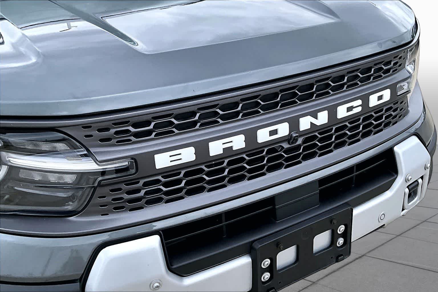 Used 2025 Carbonized Gray Metallic Ford Badlands image 29