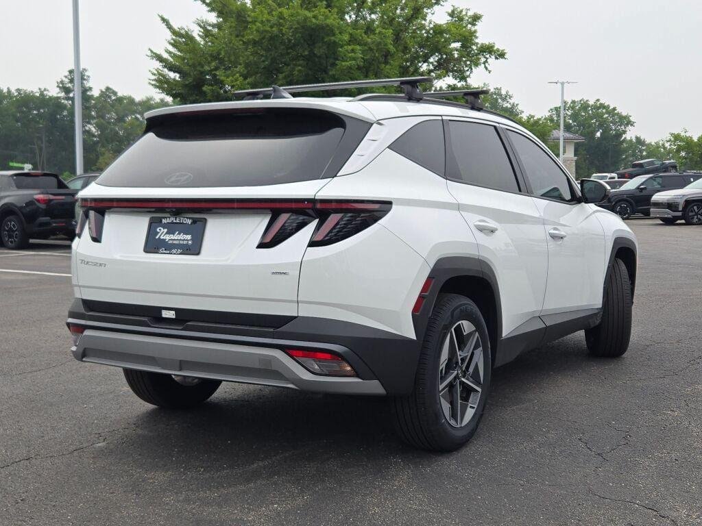 New 2025 Serenity White Pearl Hyundai SEL Convenience AWD image 14