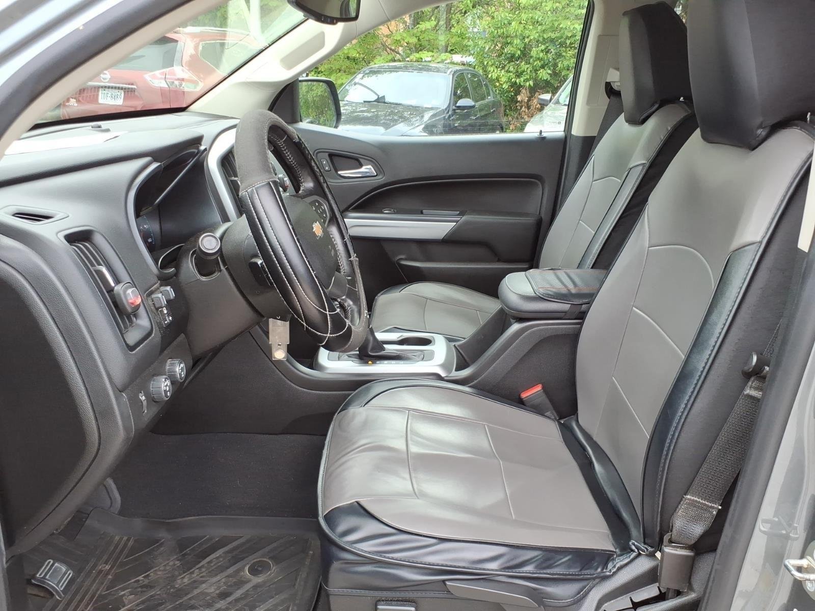 Used 2019 Satin Steel Metallic Chevrolet 4WD LT image 12