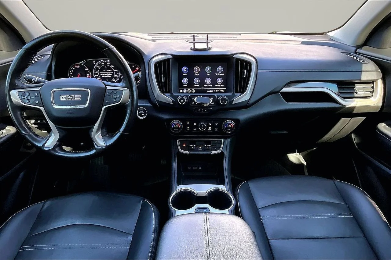 Certified Used 2022 White GMC Denali image 13