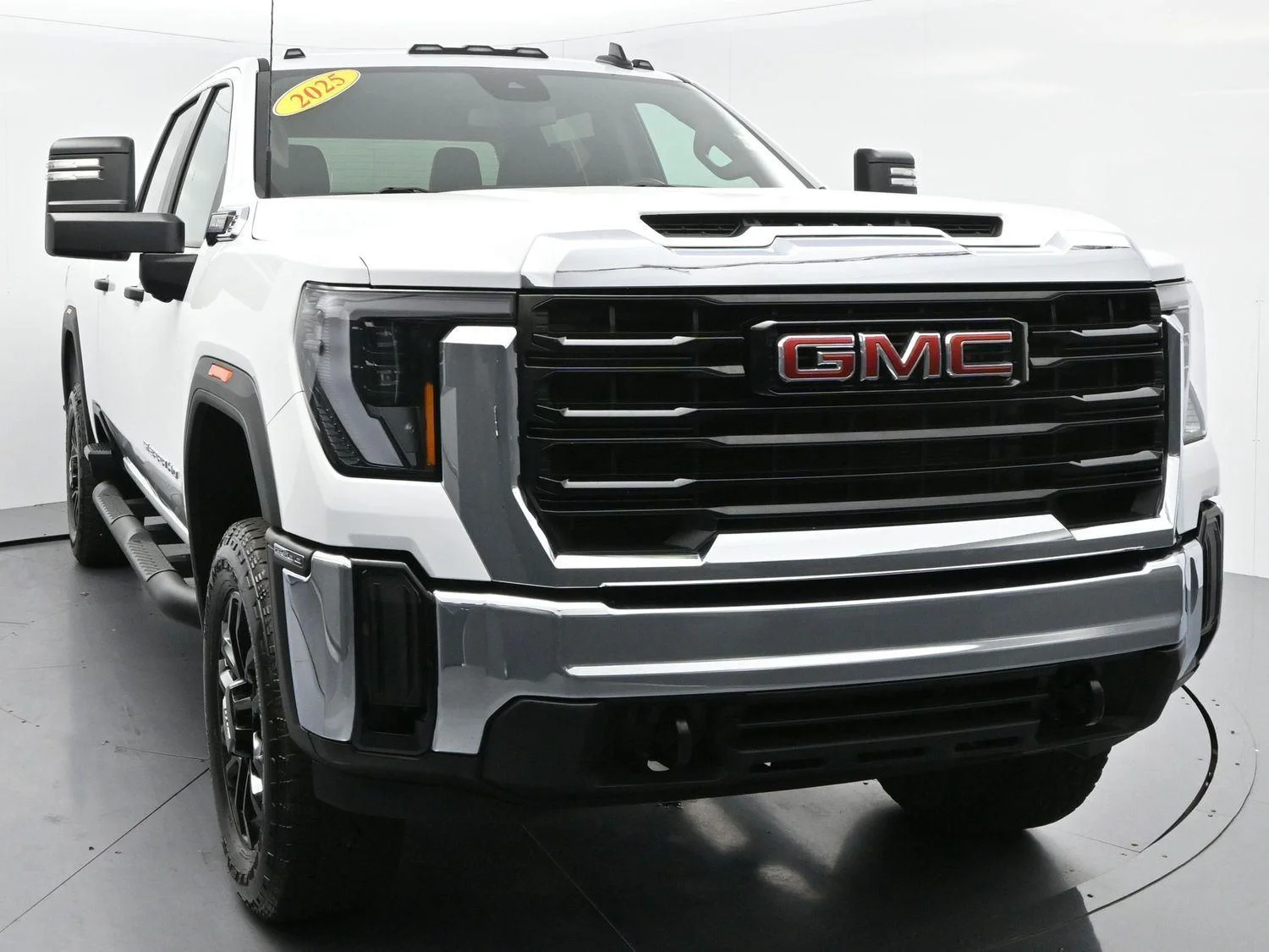 Used 2025 Summit White GMC Pro image 2