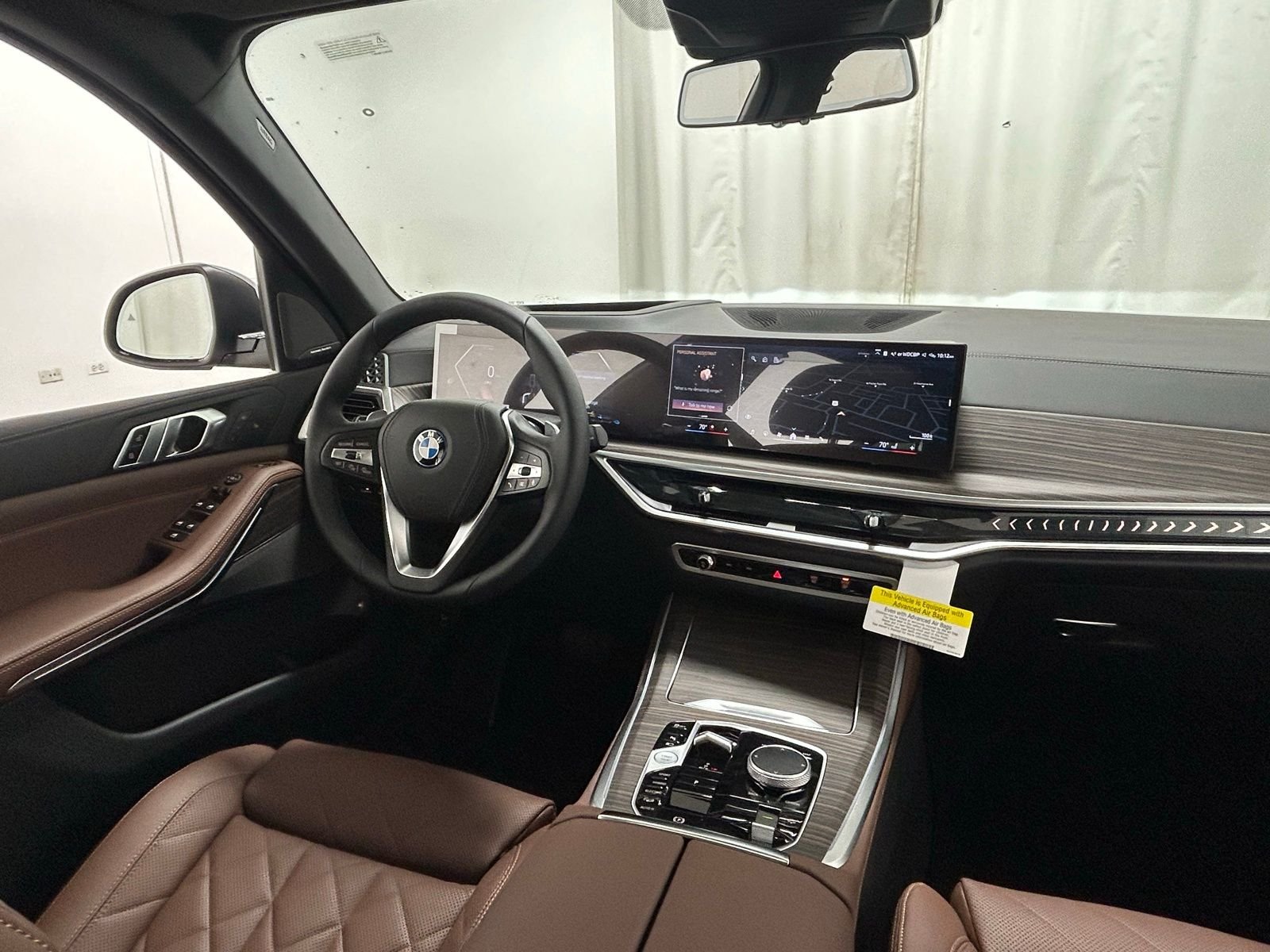 New 2026 Skyscraper Grey Metallic BMW xDrive50e image 10