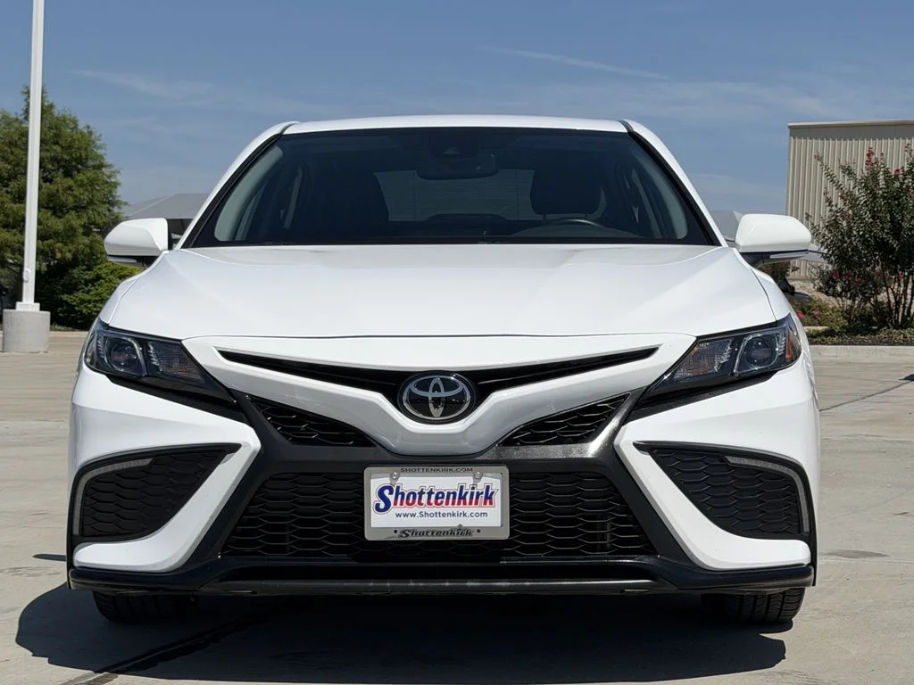 Used 2023 White Toyota SE image 7