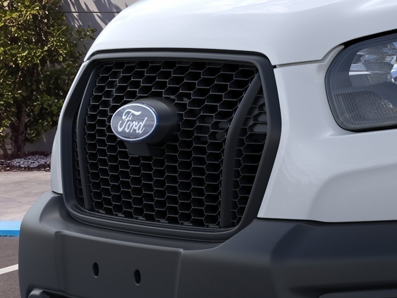 New 2026 Oxford White Ford Cargo Van image 17