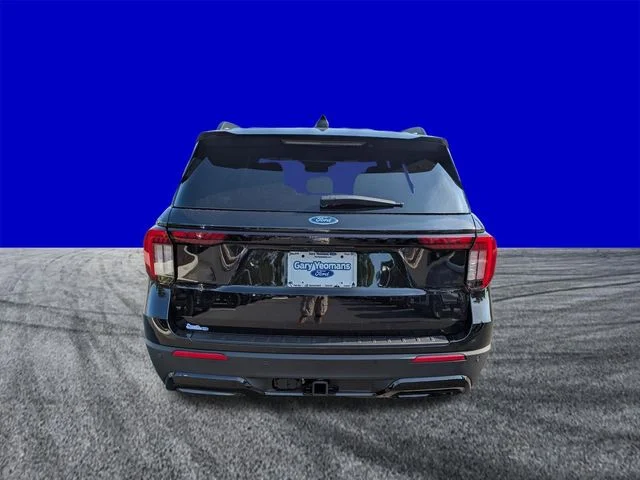 New 2026 Agate Black Metallic Ford ST-Line image 5